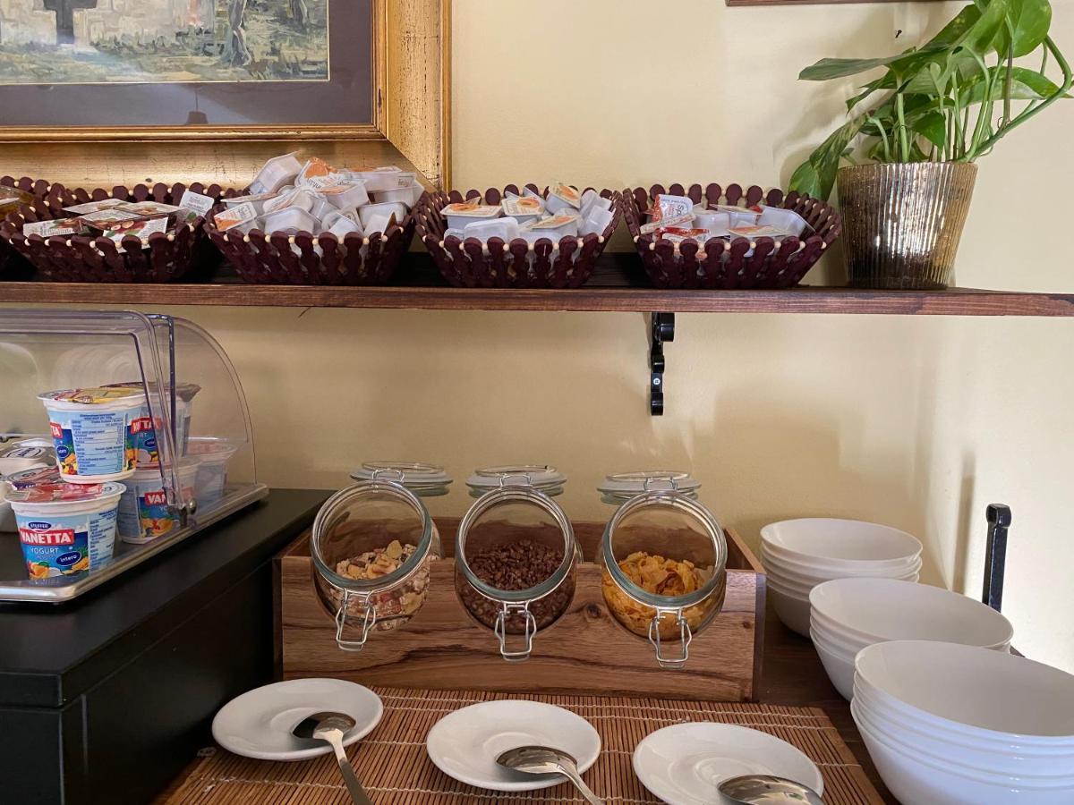Casa Albergo Sorriso (Adults Only) Limone sul Garda Eksteriør billede